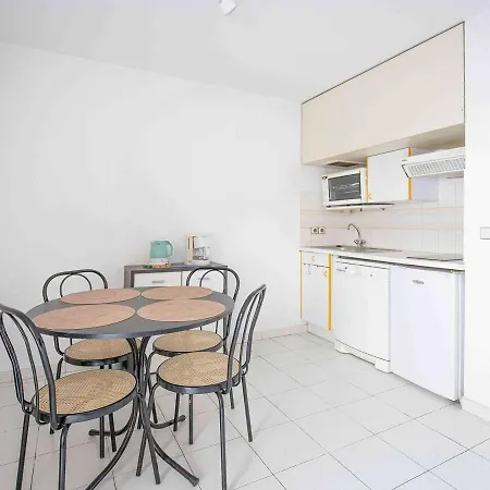 Appartamento Studio Saint-jean-de-luz, 1 Pièce, 4 Personnes - Fr-1-4-620 *